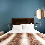 Amazing Premium Flat, Fantastic Location, 1290 Sqf