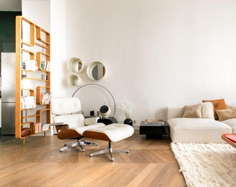 Amazing Premium Flat, Fantastic Location, 1290 Sqf Parigi