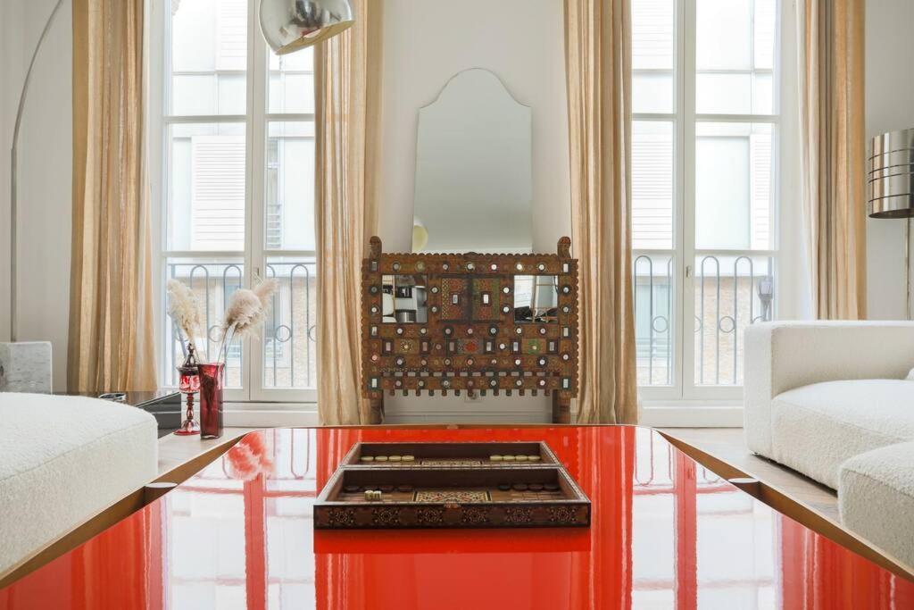 Amazing Premium Flat, Fantastic Location, 1290 Sqf Parigi